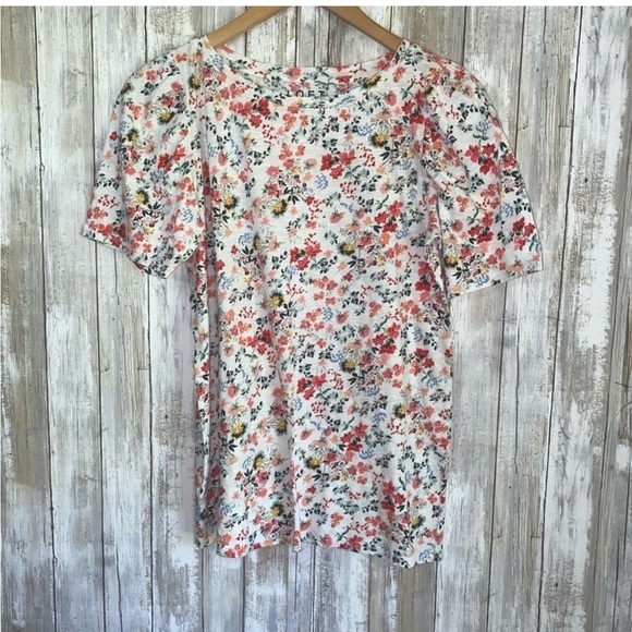 LOFT Tops - Loft Multi Floral Tee